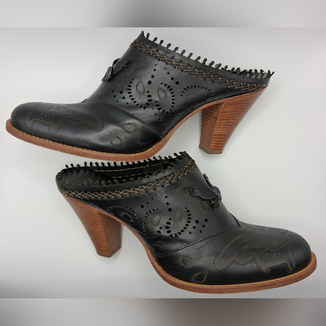 Vince Camuto Brazilian Made Calf Leather Mules With Butterfly/Cut-Out Design